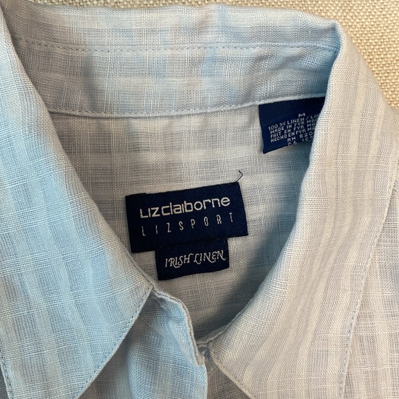 NWOT Liz Claiborne Lizsport, Irish Linen Button down - Picture 2 of 5